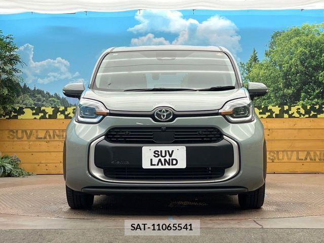 Toyota SIENTA 2022-12 8882161-14