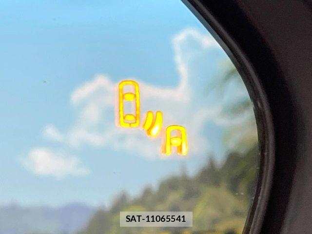 Toyota SIENTA 2022-12 8882161-5