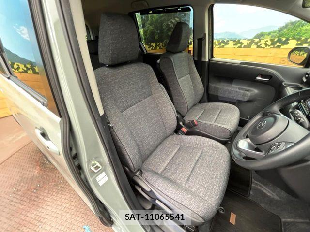 Toyota SIENTA 2022-12 8882161-7