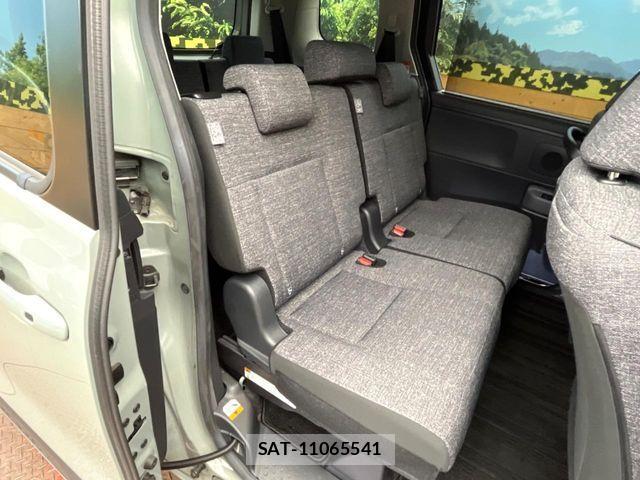 Toyota SIENTA 2022-12 8882161-8