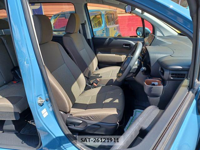 Toyota SIENTA 2023-04 8882165-15