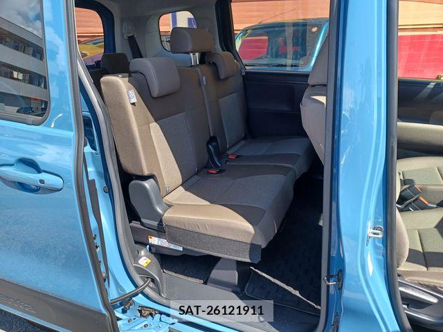 Toyota SIENTA 2023-04 8882165-16