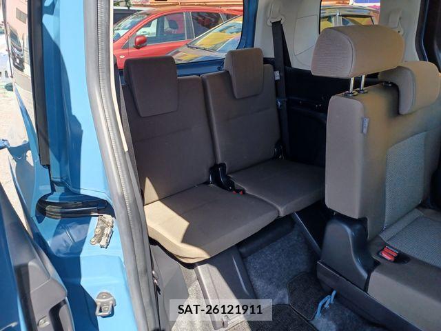 Toyota SIENTA 2023-04 8882165-17