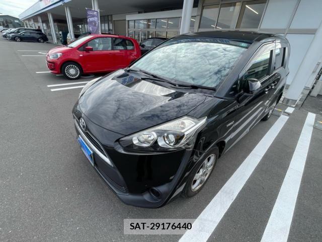 Toyota SIENTA 2015-12 8882187-2