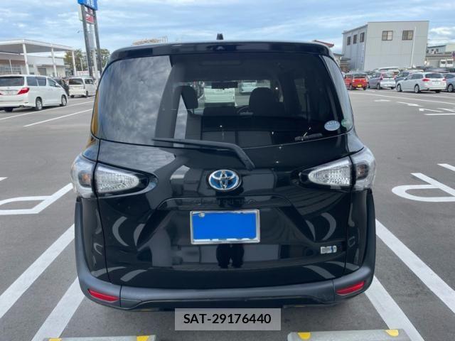 Toyota SIENTA 2015-12 8882187-3