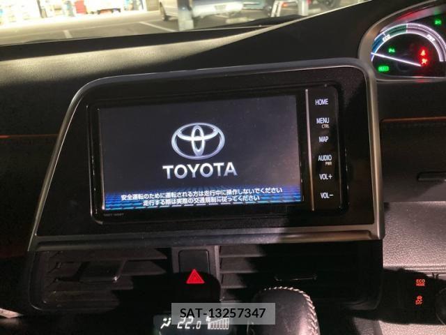 Toyota SIENTA 2019-02 8882182-16