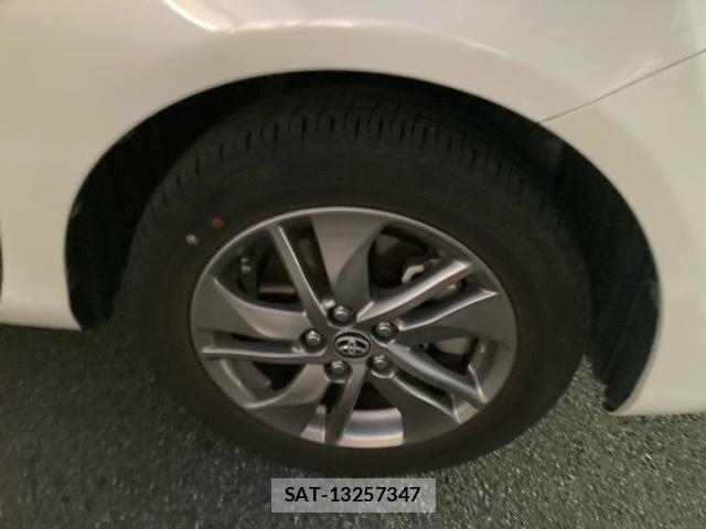 Toyota SIENTA 2019-02 8882182-4