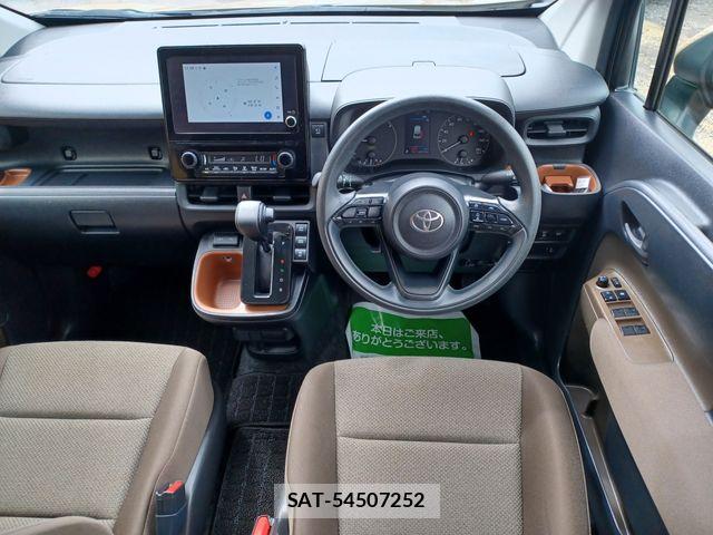 Toyota SIENTA 2024-12 8882164-15