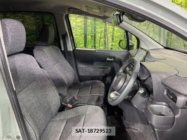 Toyota SIENTA 2023-11 8882162-9