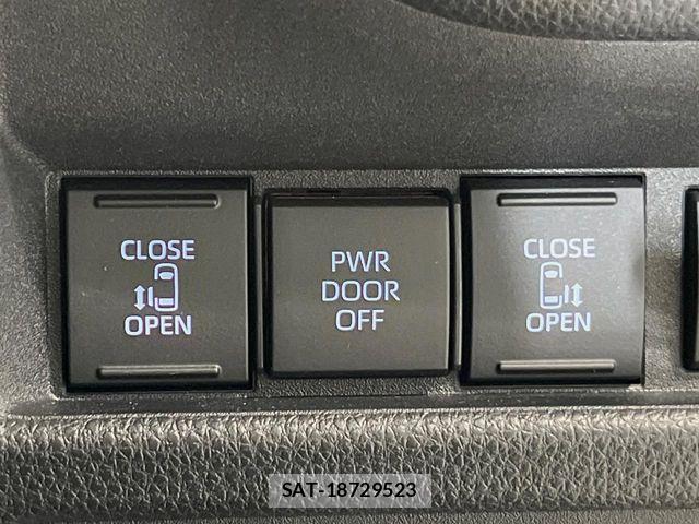 Toyota SIENTA 2023-11 8882162-5