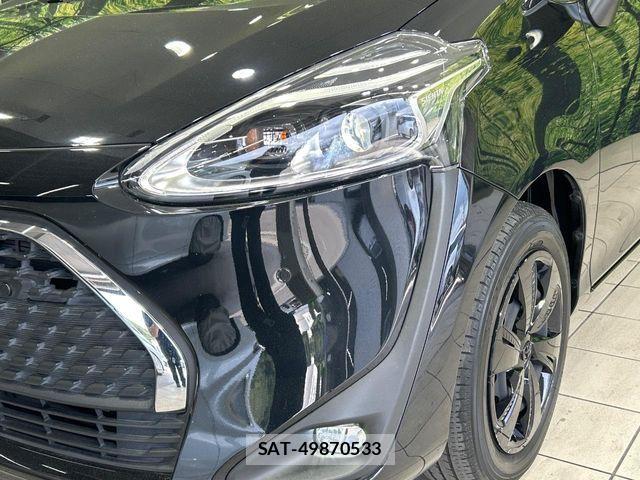 Toyota SIENTA 2022-03 8882168-10