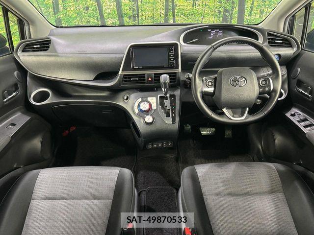 Toyota SIENTA 2022-03 8882168-1