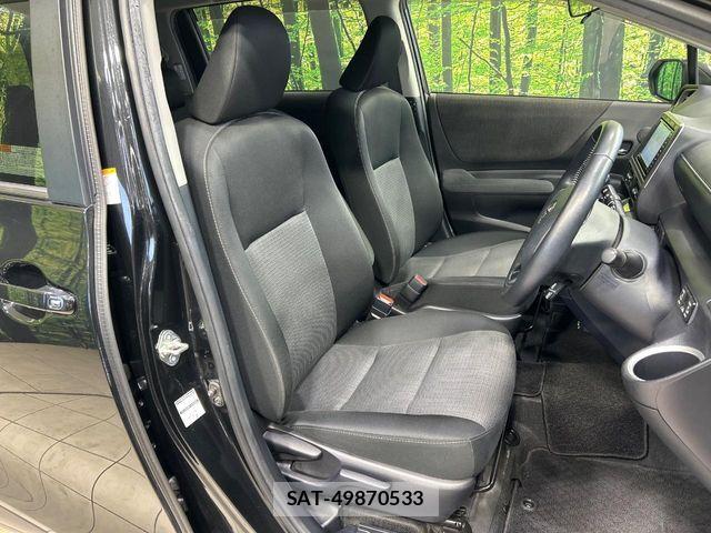 Toyota SIENTA 2022-03 8882168-7