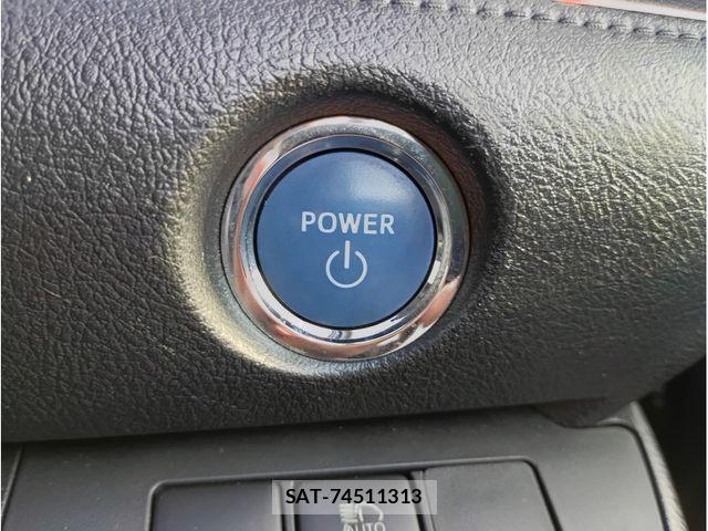 Toyota SIENTA 2015-08 8882184-19