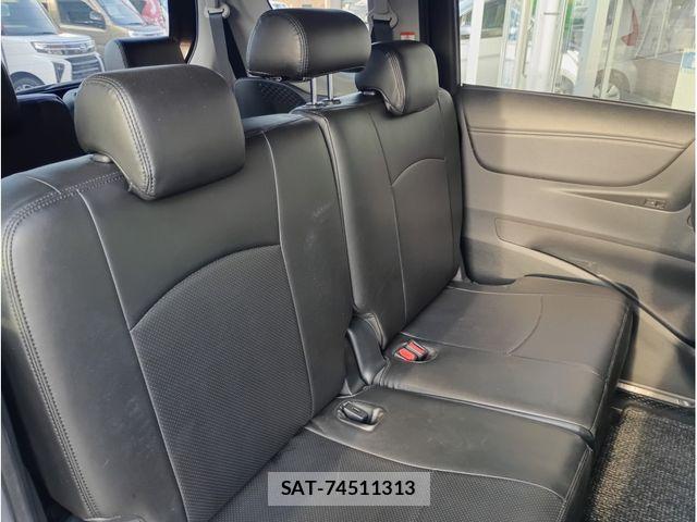 Toyota SIENTA 2015-08 8882184-7