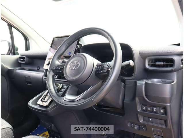 Toyota SIENTA 2023-05 8882157-18