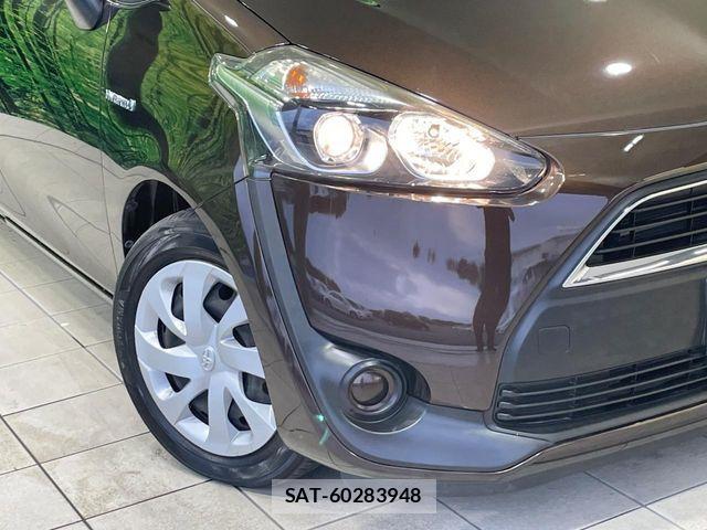 Toyota SIENTA 2016-10 8882186-11