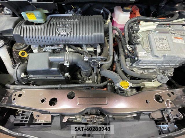 Toyota SIENTA 2016-10 8882186-17