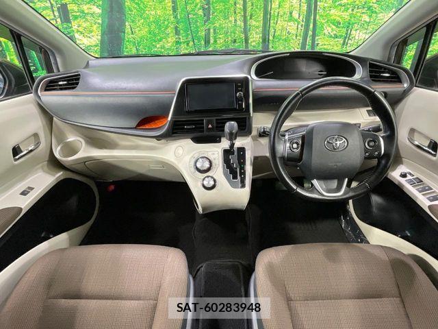 Toyota SIENTA 2016-10 8882186-1