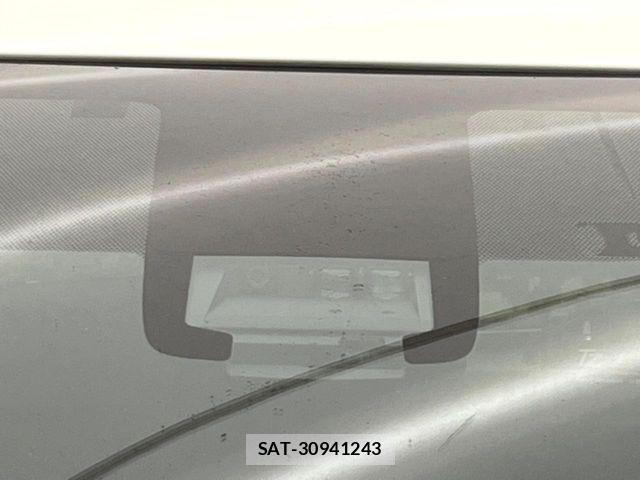 Toyota SIENTA 2021-12 8882169-5