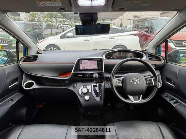 Toyota SIENTA 2016-05 8882180-3