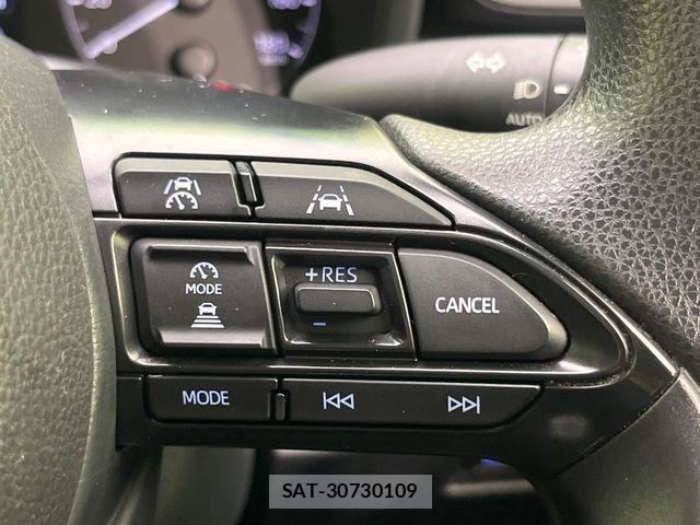 Toyota SIENTA 2023-08 8882167-5