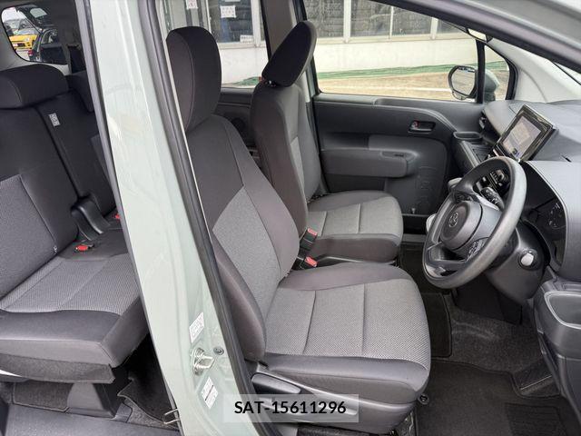 Toyota SIENTA 2023-07 8882172-9