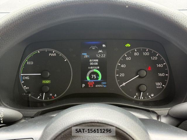 Toyota SIENTA 2023-07 8882172-17