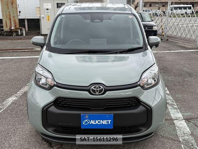Toyota SIENTA 2023-07 8882172-1