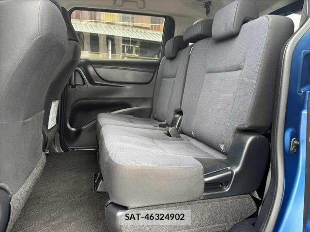 Toyota SIENTA 2016-03 8882183-18