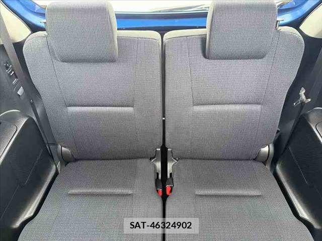 Toyota SIENTA 2016-03 8882183-19