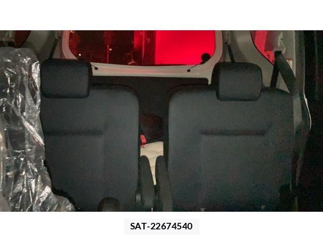 Toyota SIENTA 2016-05 8882181-22