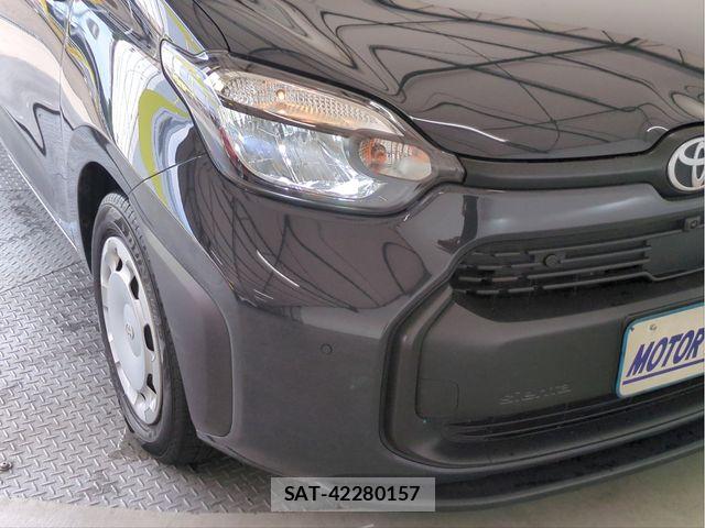 Toyota SIENTA 2023-11 8882171-21