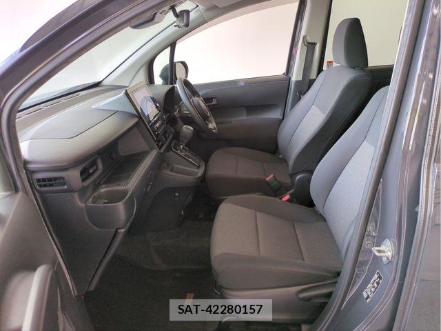 Toyota SIENTA 2023-11 8882171-3