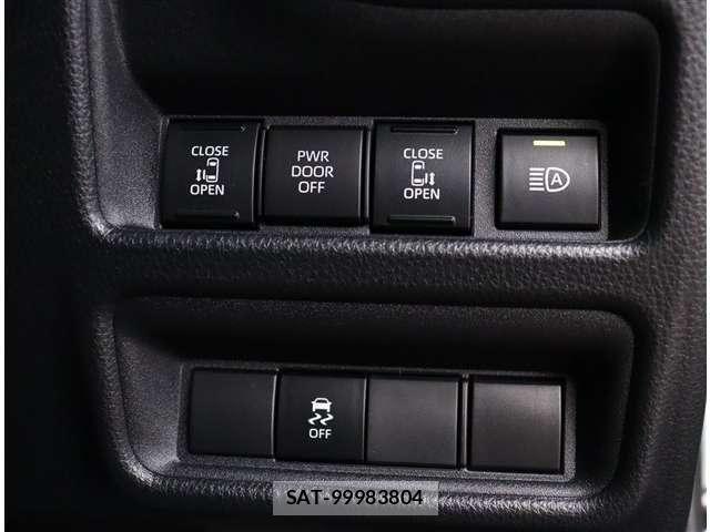 Toyota SIENTA 2023-07 8882158-12