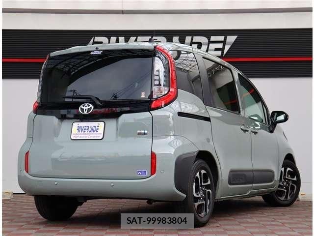 Toyota SIENTA 2023-07 8882158-2