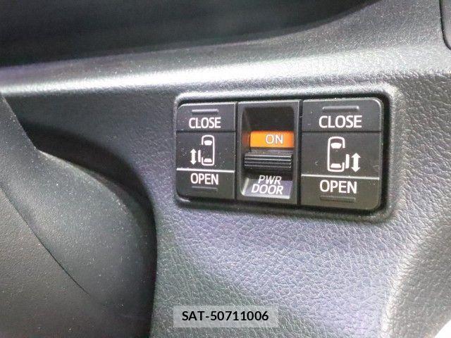 Toyota SIENTA 2018-09 8882178-19