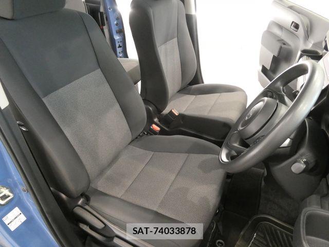 Toyota SIENTA 2023-08 8884351-11