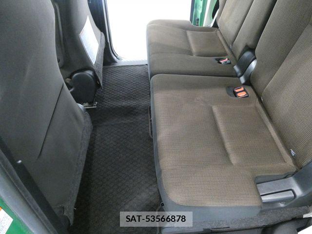 Toyota SIENTA 2015-07 8884353-17