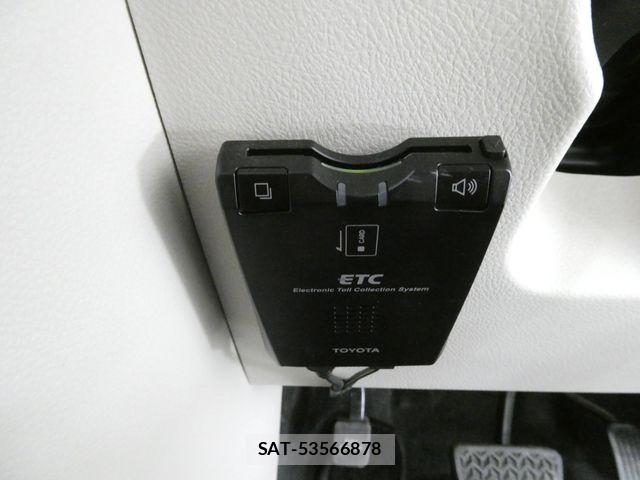 Toyota SIENTA 2015-07 8884353-22