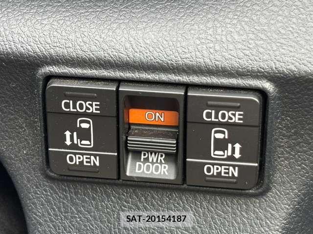 Toyota SIENTA 2018-08 8884352-9