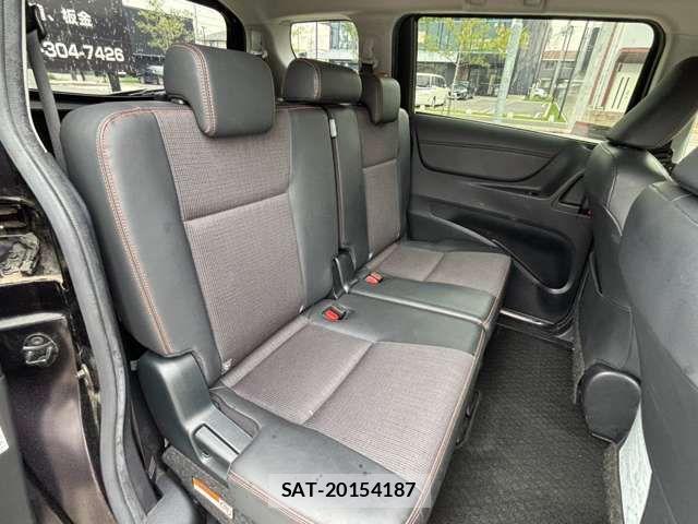 Toyota SIENTA 2018-08 8884352-12