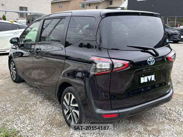 Toyota SIENTA 2018-08 8884352-19