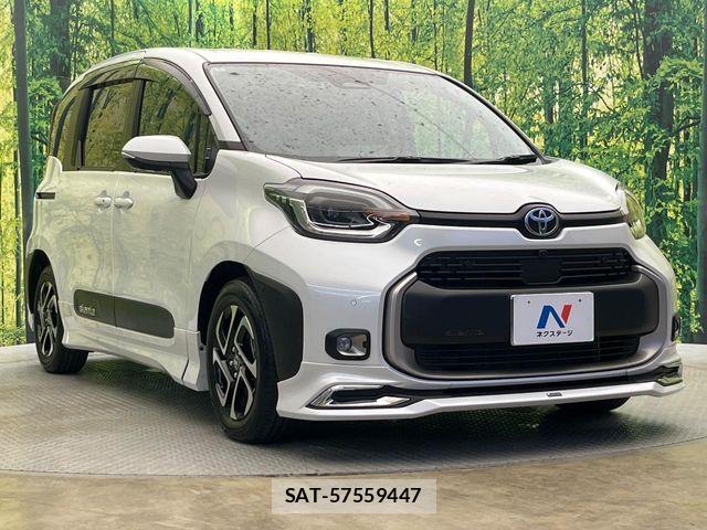 Toyota SIENTA 2024-08 8884346-15