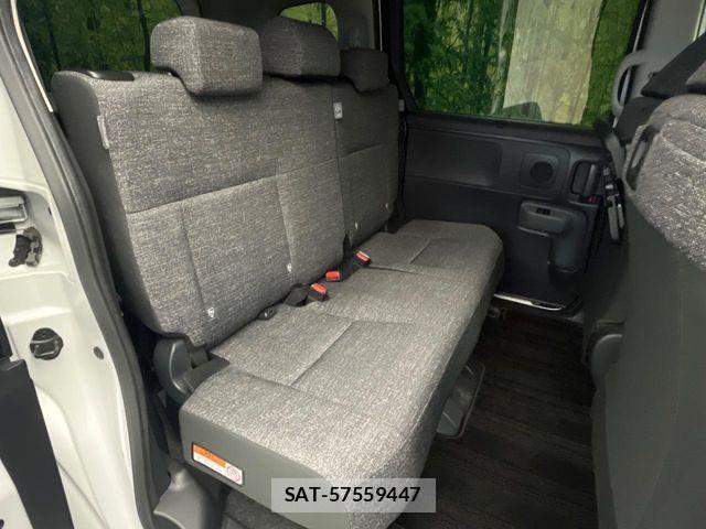 Toyota SIENTA 2024-08 8884346-8