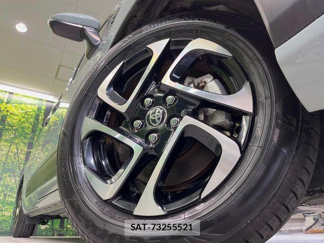 Toyota SIENTA 2023-02 8884350-14