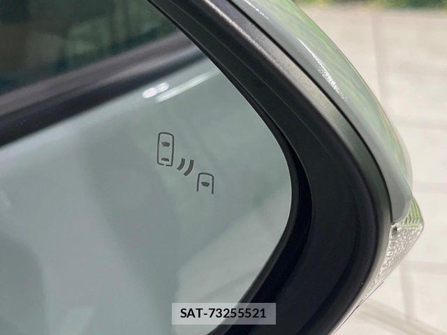 Toyota SIENTA 2023-02 8884350-6