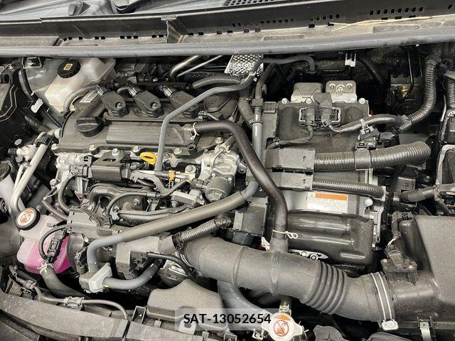 Toyota SIENTA 2024-06 8884348-11