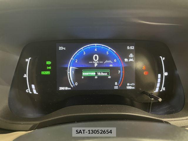 Toyota SIENTA 2024-06 8884348-12