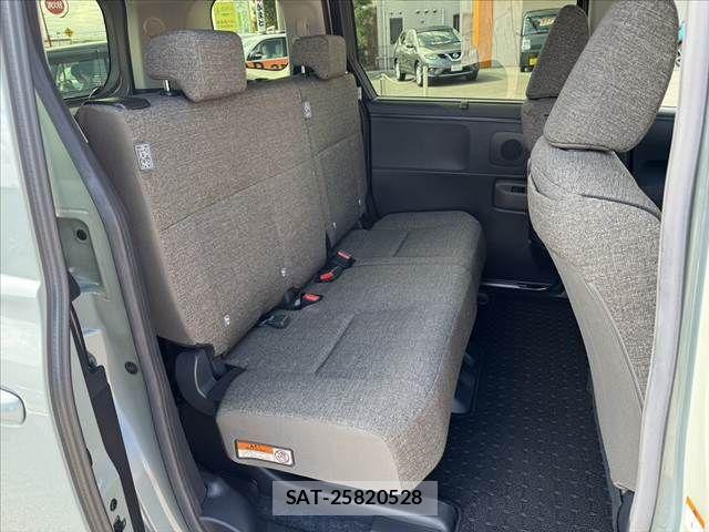 Toyota SIENTA 2023-05 8884349-17